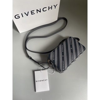 Givenchy Crossbody 2 ซิป