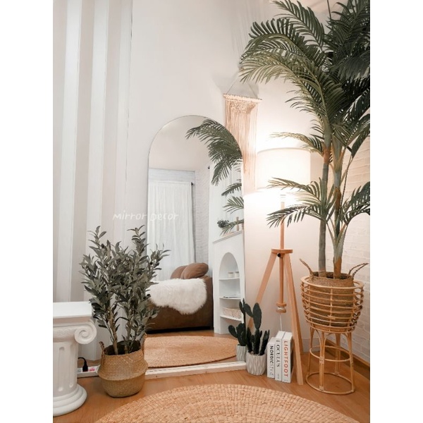 กระจกมินิมอล รุ่น Front Door ขนาด 70×175 ซม. .