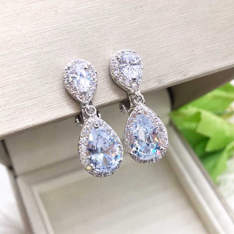 (สินค้าพร้อมส่ง) ต่างหูหนีบ ต่างหูเจ้าสาว ต่างหูเพชร CZ แบบดีไซน์หยดน้ำมาคีส์ล้อมเพชร แบบหนีบ​ ​เล่นระดับคลาสสิ ราคา ถูกที่สุด ดีลบีเคเค