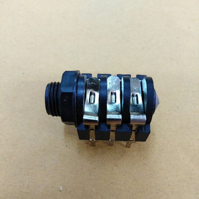 แจ็ค​ MIC.MONO​ ติด​แท่น​ 6ขา(J-501)