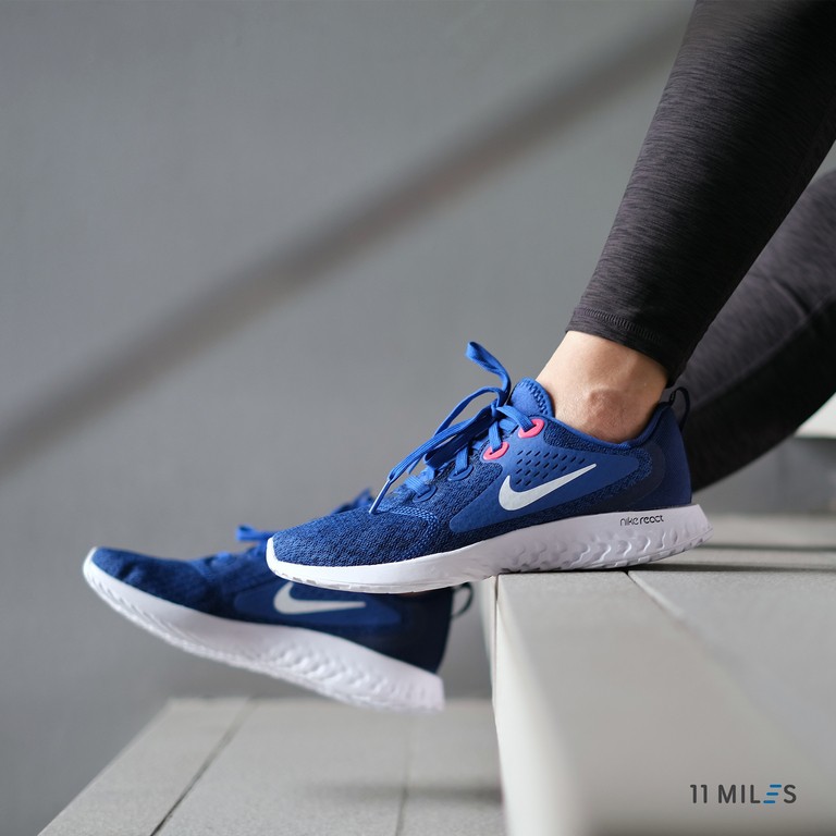 nike legend react gs