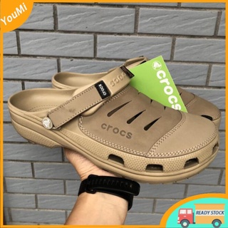 Crocs รองเท้าแตะลําลองสําหรับผู้ชาย Crocs