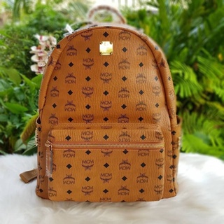 STARK STUDS MEDIUM BACKPACK IN VISETOS