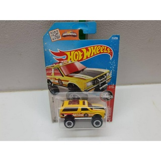 ของใหม่ งานสะสม มีกล่อง hot wheels chevy blazer 4x4 3/10 โมเดลรถเหล็ก Hotwheels