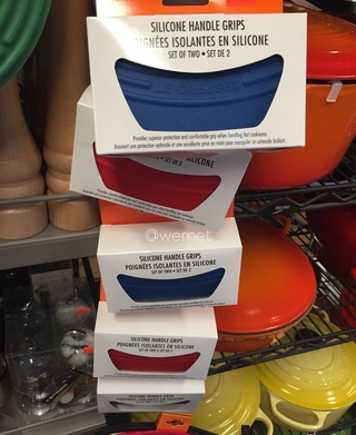 ซื้อเยอรมัน Le Creuset หม้อเคลือบสีเย็นหม้อเหล็กหล่อซิลิโคนป้องกันน้ำร้อนลวกถุงมือฉนวนกันความร้อนหลากสี