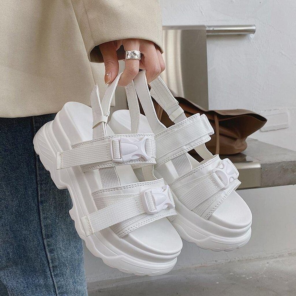 Y2K รองเท้าแตะพลัสไซส์ Buckle Sandals 7cm ย้อนยุค เรียบง่าย
