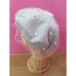 หมวกบาเรตแต่งตาข่าย ปักมุก ....490.- #hatbymariumshop #หมวกบาเรต