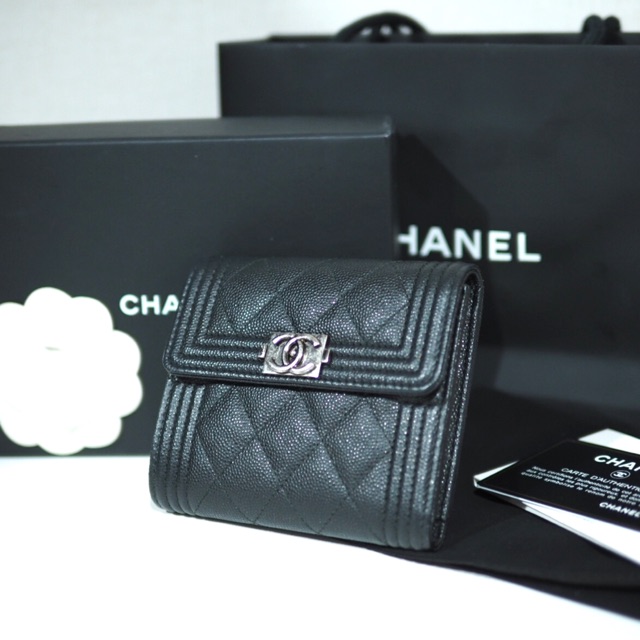❌❌SOLD❌❌Used CHANEL Caviar Quilted Small Boy Wallet 💕