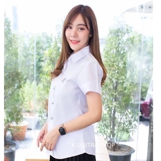เสื้อนักศึกษาหญิงแบบหลังเเหลมแขนสามเหลี่ยม