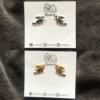 Stud Earrings :: Dragon