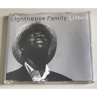 ซีดีซิงเกิ้ล ลิขสิทธิ์ มือ 2 สภาพดี...250 บาท “Lighthouse Family” ซิงเกิ้ล “Lifted" แผ่นหายาก Made in UK