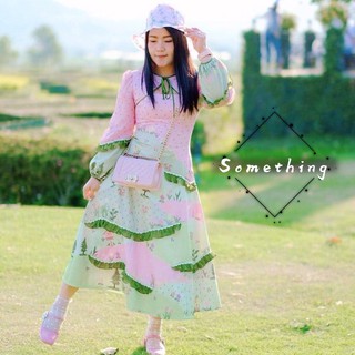 Maxidress ชุดเดรส Fairygodmother ป้าย something พิมพ์ลายสวยสวย ๆ Walking in the park