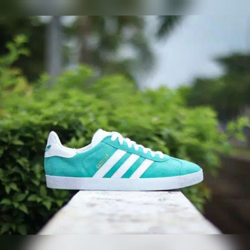 adidas gazelle tosca