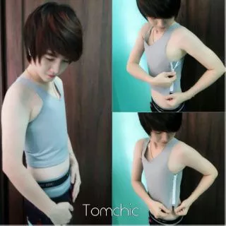 Tomchic - เสื้อกล้ามทอมชิค รุ่นSFG/Z ครึ่งตัวซิป เก็บ99%