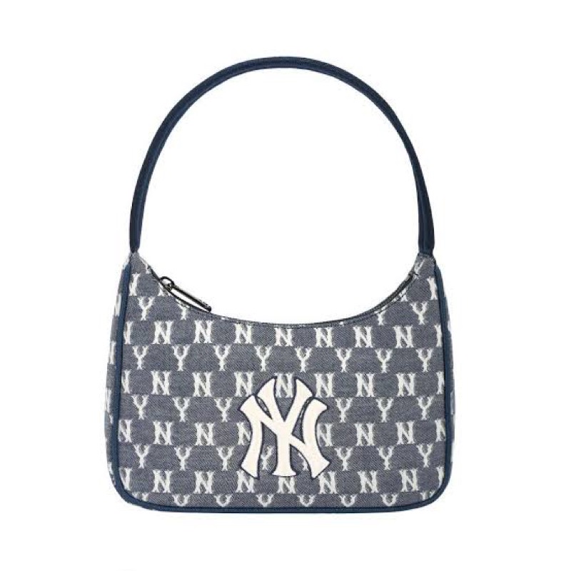 กระเป๋าสะพายใหล่ MLB monogram NY Yankee hobo bag ของแท้100% สีกรม (ยีนส์)