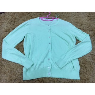 ต้อนรับลงหนาวจ้า Recommend!Green Cardigan ทรง zara เสื้อกันหนาว แบรนด์ TU สีหวานสีเขียวมะนาว