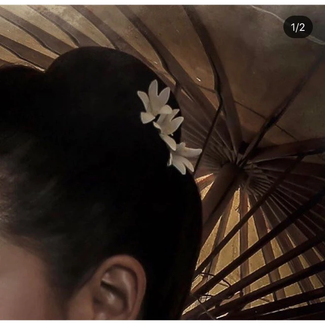 หมุดเสียบผม กาสะลองสวย