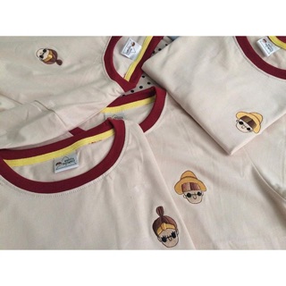 เสื้อยืดปักลายโฮลแฟม