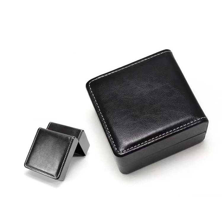 *พร้อมส่ง*กล่องนาฬิกา กล่องใส่นาฬิกา (PUหนังคลาสสิก) Watch Box กล่องของขวัญ
