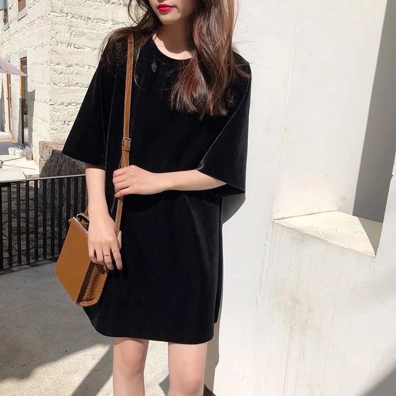 SUNDAY2020  มินิเดรส งานแซ่บๆ   ผ้าดีทรงสวยใส่สบาย สวมใส่ง่ายลุคดูคลูๆ  ชุดเดียวเปะมากจ้า