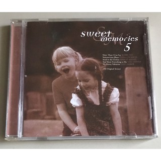 ซีดีเพลง ของแท้ ลิขสิทธิ์ มือ 2 สภาพดี...ราคา 149 บาท รวมเพลงฮิต อัลบั้ม “Sweet Memories 5”