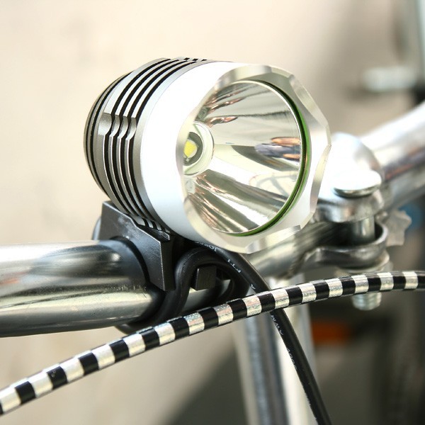 ไฟฉายติดจักรยาน CREE XML XM L T6 1200 Lumen LED Bike Light