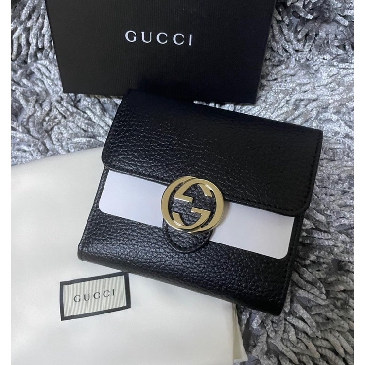 กระเป๋าสตางค์ของแท้ Gucci