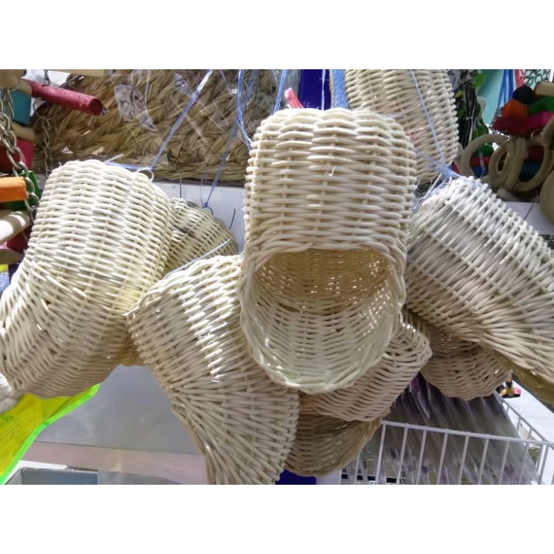 บ้านหวายทำรัง ชูก้า นก กระรอก วัสดุธรรมชาติมีตัวเกาะติดกรง มี3ขนาดให้เลือก