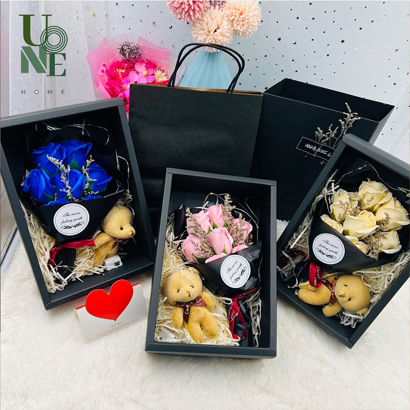UoneHome พร้อมส่ง♥H109 กล่องของขวัญกุหลาบ พร้อมตุ๊กตาหมี มีไฟLED กล่องสีดำสุดคลาสสิค ของขวัญให้เพื่อนให้แฟน/วาเลนไทน