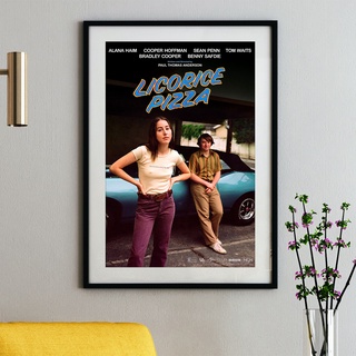 Licorice Pizza Poster โปสเตอร์ลิโคริช พิซซ่า Alana Haim จากวง HAIM หนังดีๆอีกเรื่องของปี 2022 ขนาด 33x48 cm