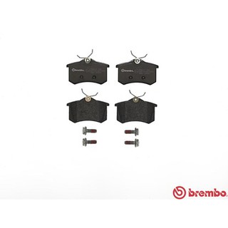 ผ้าดิสเบรคหลัง VW GOLF MK3 MK4 PASSAT B3 1988- VENTO 1991- PEUGEOT 207 2009- 208 2012- SEAT CORDOBA SKODA SUPERB BREMBO