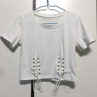 (Unused) เสื้อครอปผูกเชือก Basicsbysita