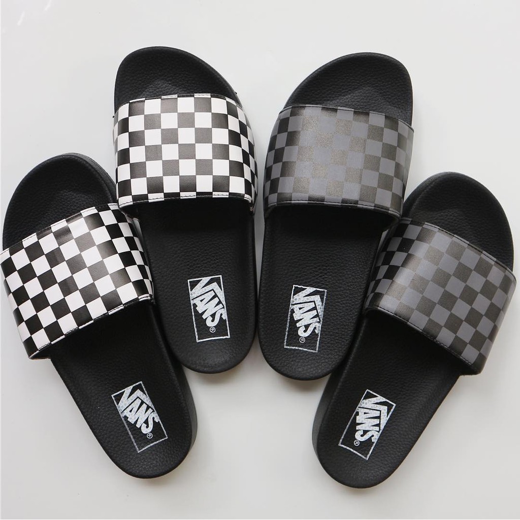 รองเท้าแตะ Vans Dice
