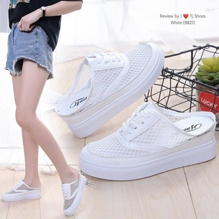 รองเท้าผ้าใบเพื่อสุขภาพเปิดส้น​ สีขาว​ 9821