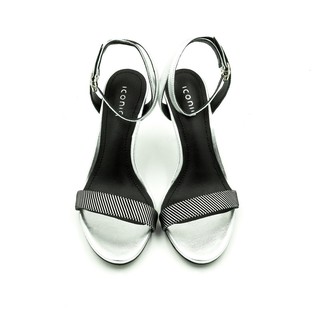 รองเท้าหนังแกะ ICONIQ รุ่น Quinn 3.5" Sandal in Silver Black Strappy