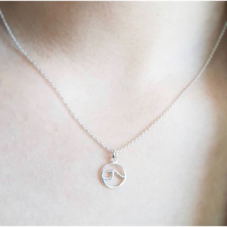 Minimalist925 สร้อยคอพร้อมจี้รูปคลื่นเงินแท้