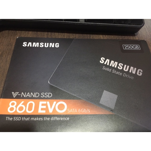 Ssd harddisk 880 evo sata lll 250gb