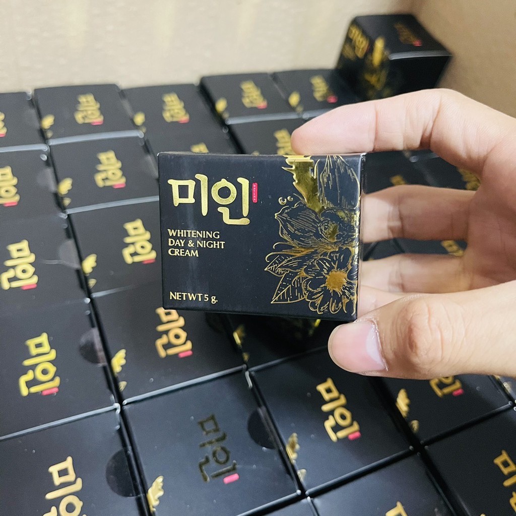 ✲☇☇ครีมไข่มุกเกาหลี Gimmick ครีมไข่มุก​ ลดฝ้าสิว จุดด่างดำ ผิวเนียนกระจ่างใส