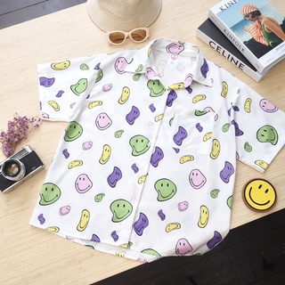 เสื้อเชิ๊ตลาย สไมลีย์(smiley) ใส่ได้ทั้งชายเเละหญิงมีของพร้อมส่งคับ