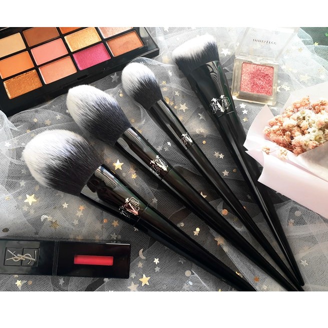 KVD Lock-It แปรงแต่งหน้า 10 4 20 1 แปรงปัดแป้ง แปรงรองพื้น แปรงไฮไลท์