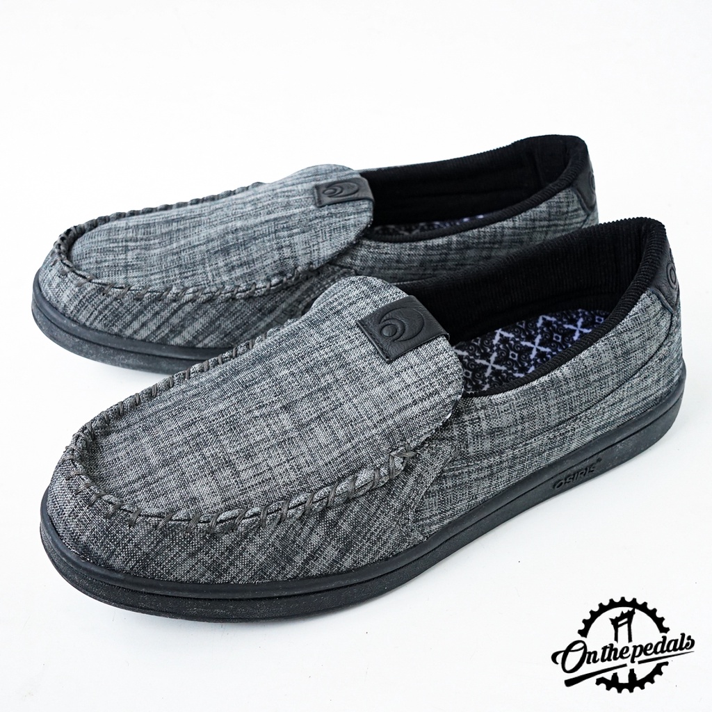 Osiris slip-on รองเท้าเบรนด์สเก็ต สินค้าใหม่ ไม่มีกล่อง ไซส์ 27cm 9us/42