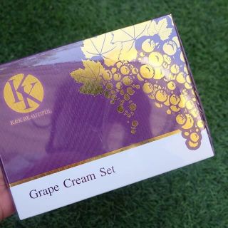 🍇K K Beautiful🍇
✔️ครีมองุ่นหน้าใส 10g.