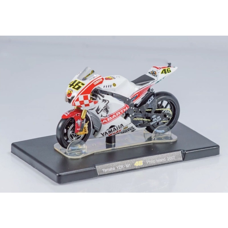 โมเดลรถมอเตอร์ไซค์Yamaha YZR-M1(46) Philip lsland 2007สเกล1:18รายละเอียดสวยเป็นงานโมเดลสำหรับตั้งโชว