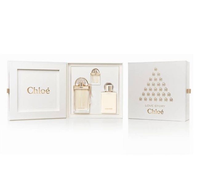 Chloe love story set