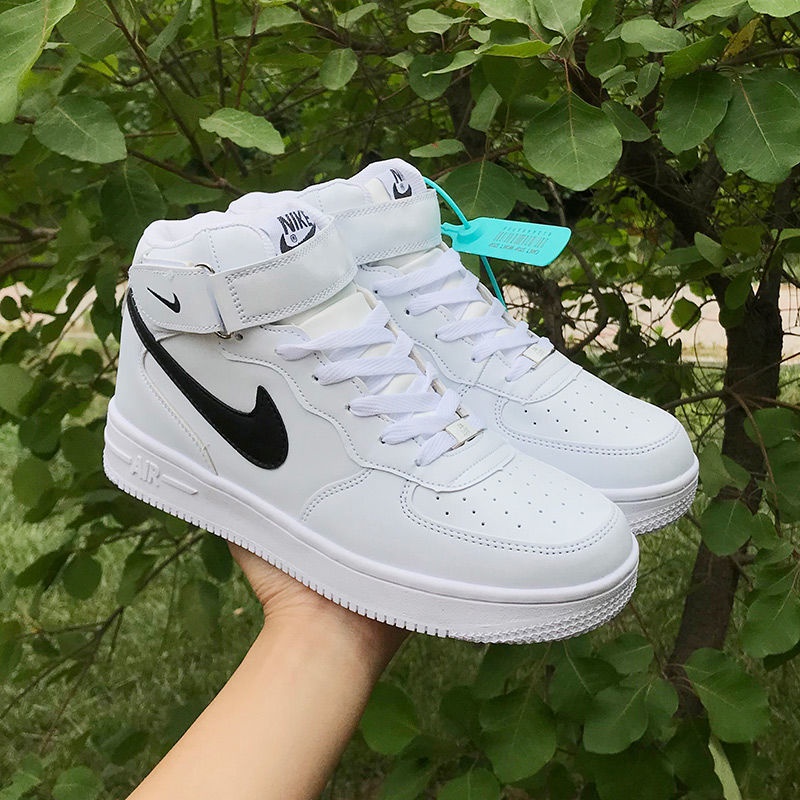 Ins Super Fire Air Force One AF1 รองเท้าลำลองสำหรับนักเรียนในวิทยาเขต ...