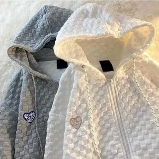 ยอดฮิต2024 เสื้อแจ็คเก็ตแขนยาวมีซิปผ้าวาฟเฟิลนผ้านุ่มใส่สบาย มีกระเป๋าและหมวก เสื้อกันหนาวแฟชั่นผู้หญิงยอดฮิตติกตอก