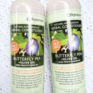 ครีมนวดผมดอกอัญชัญ บำรุงผมหนานุ่ม ดกดำ bynature Butterfly Pea+Olive Oil Conditioner 250 ml