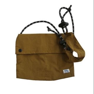 Triffer Secoche Bag (Korea) กระเป๋าผ้าร่ม ขนาด 13"