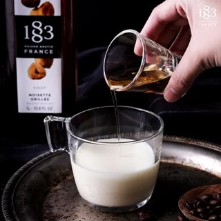 1883 น้ำเชื่อมกลิ่นโรสท์ เฮเซลนัท | ROASTED HAZELNUT SYRUP 1000 ml. (SKU 1719)