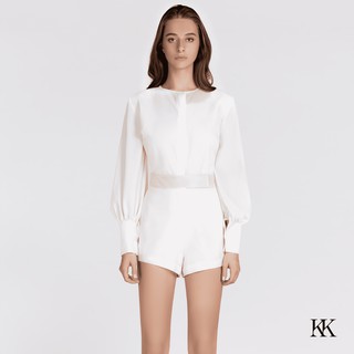 KK ONLINE Poet Jumpsuit [White and Cream] จัมพ์สูทขาสั้นสีขาวดีเทลแถบผ้าสีครีมและซิปด้านหน้า